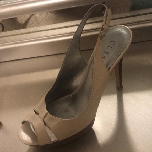 Sandals - Picture 3 of 4